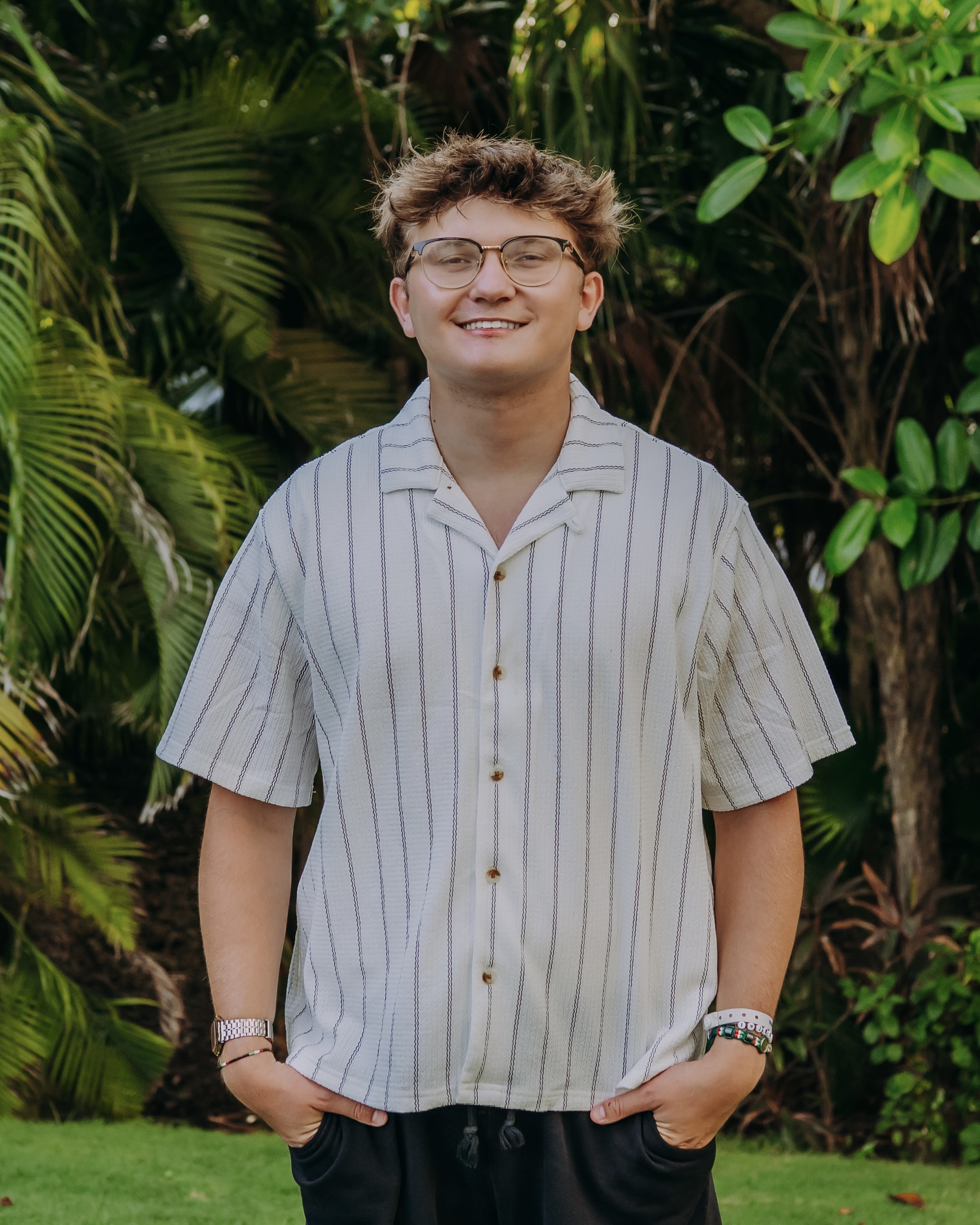 Luke Henstrom, tutor